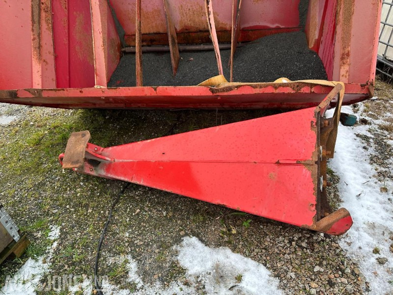 Poljoprivredna mašina Tokvam sv8000 strøvogn - Repobjekt: slika 6