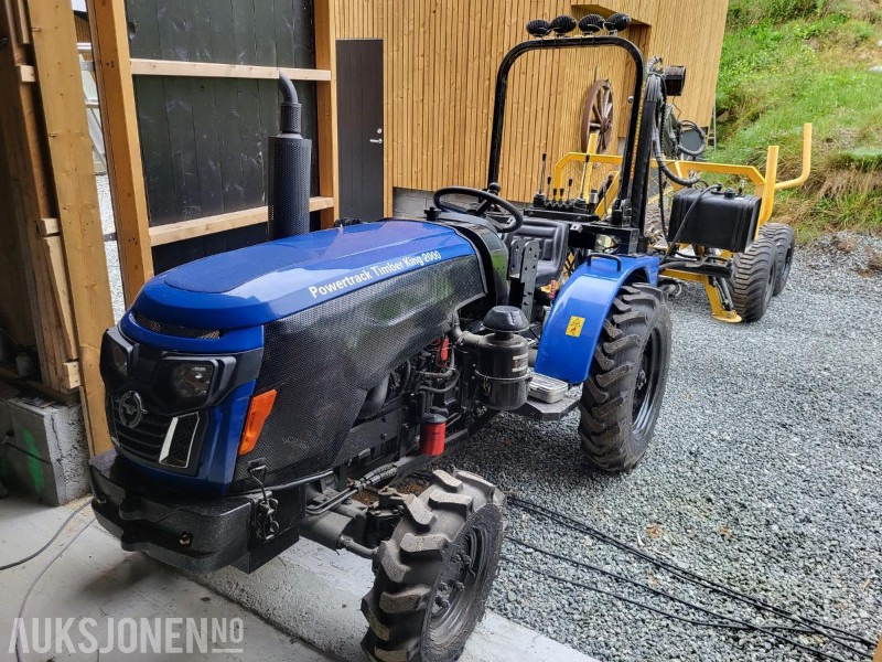 Powertrack Timber King 2000 - Traktor med tømmerhenger - Kun kjørt 10 timer! - Traktor: slika 1 Powertrack Timber King 2000 - Traktor med tømmerhenger - Kun kjørt 10 timer! - Traktor: slika 1