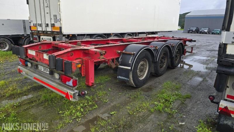 2006 ISTRAIL TK141 NYLIG EU-GODKJENT 3-akslet krokslep CONTAINER KJÆRRE - Prikolica: slika 3 2006 ISTRAIL TK141 NYLIG EU-GODKJENT 3-akslet krokslep CONTAINER KJÆRRE - Prikolica: slika 3