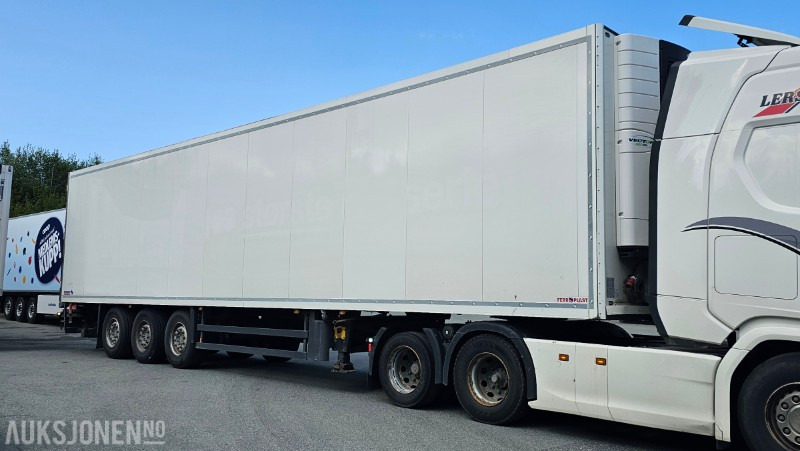 2019 Schmitz Cargobull sko 24/L-13,4 FP 45 COOL med palfingerlift - Prikolica: slika 2 2019 Schmitz Cargobull sko 24/L-13,4 FP 45 COOL med palfingerlift - Prikolica: slika 2