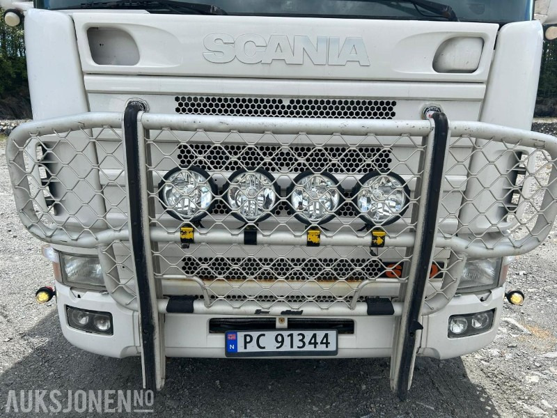 2000 Scania R144 6x2 m/Vang Maskinsemi - Tegljač: slika 4 2000 Scania R144 6x2 m/Vang Maskinsemi - Tegljač: slika 4