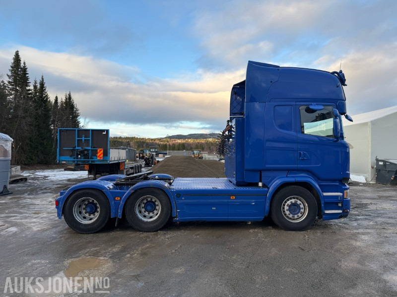 2015 Scania R-serie 6x4 Påkostet - Brøyterigget - Tipphydraulikk - Sprederhydraulikk - 675 643km - Tegljač: slika 4 2015 Scania R-serie 6x4 Påkostet - Brøyterigget - Tipphydraulikk - Sprederhydraulikk - 675 643km - Tegljač: slika 4