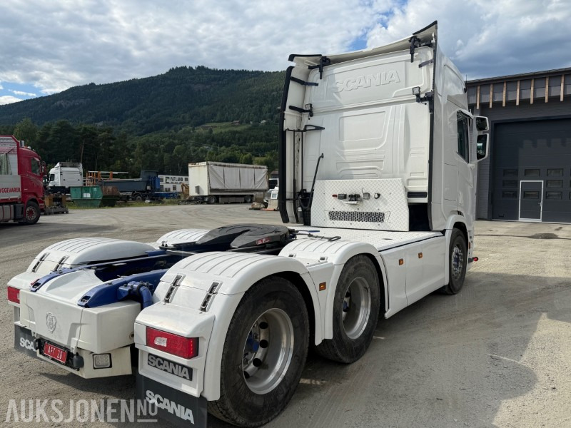 2020 Scania R-serie R580 - V8 - 6x2 Trekkvogn - Tipphydraulikk - Tegljač: slika 4 2020 Scania R-serie R580 - V8 - 6x2 Trekkvogn - Tipphydraulikk - Tegljač: slika 4