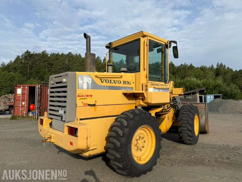 Volvo L50B hjullaster / 12817 timer / skuffe / skjermer - Utovarivač točkaš: slika 5 Volvo L50B hjullaster / 12817 timer / skuffe / skjermer - Utovarivač točkaš: slika 5
