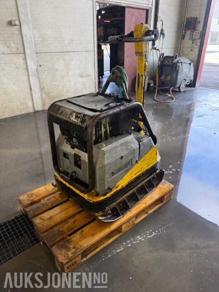 Wacker Supra Vibroplate - Valjak: slika 3 Wacker Supra Vibroplate - Valjak: slika 3