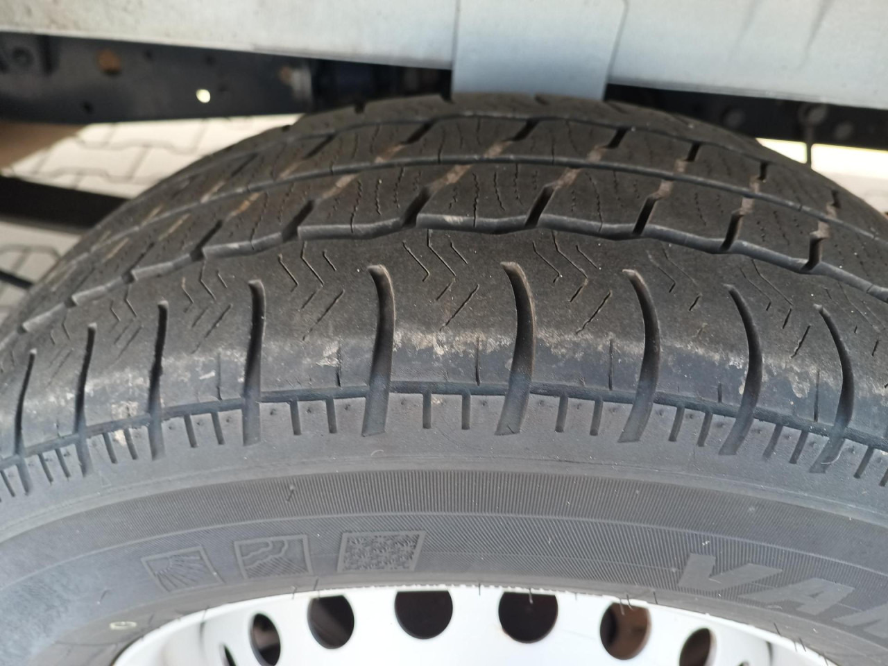 IVECO Daily 35 S 16 V - Furgon: slika 2 IVECO Daily 35 S 16 V - Furgon: slika 2