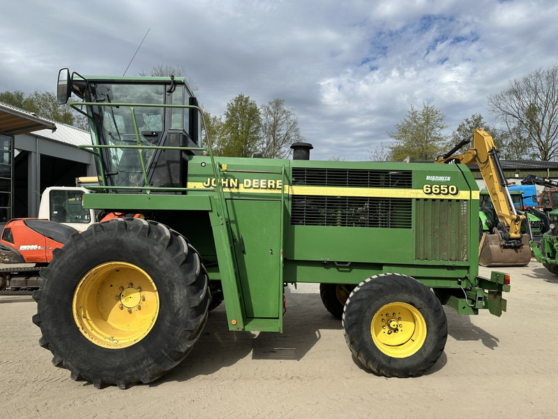 John Deere 6650 FOR PARTS - Kombajn za stočnu hranu: slika 2 John Deere 6650 FOR PARTS - Kombajn za stočnu hranu: slika 2