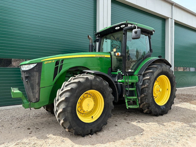 John Deere 8335R AutoPower - Traktor: slika 1 John Deere 8335R AutoPower - Traktor: slika 1