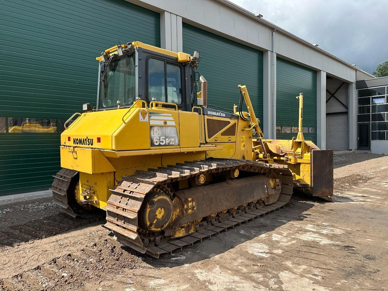 Buldožer Komatsu D65PX-16 Trimble 3D GPS System - Foldable blade: slika 6 Buldožer Komatsu D65PX-16 Trimble 3D GPS System - Foldable blade: slika 6