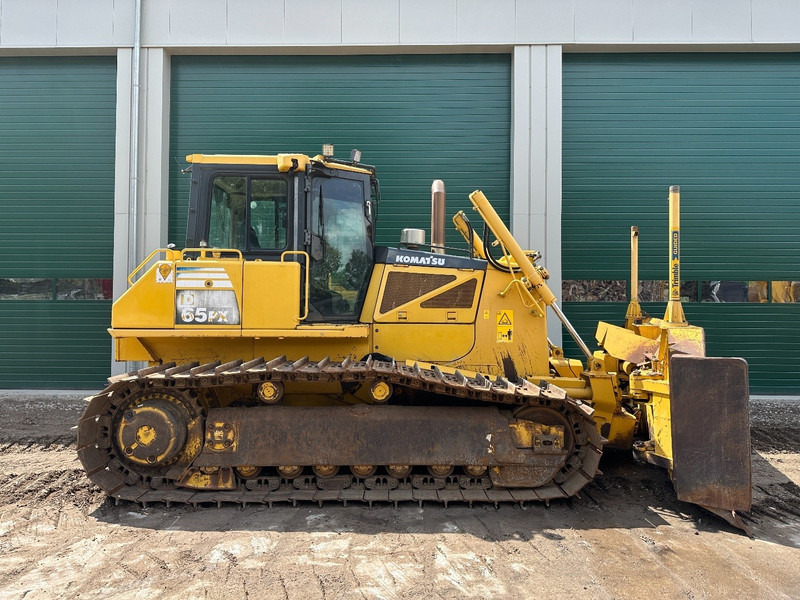 Komatsu D65PX-16 Trimble 3D GPS System - Foldable blade - Buldožer: slika 4 Komatsu D65PX-16 Trimble 3D GPS System - Foldable blade - Buldožer: slika 4