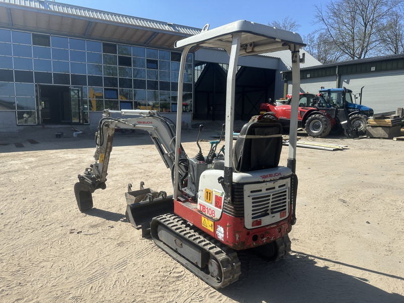 Takeuchi TB 108 3 buckets - Mini bager: slika 3 Takeuchi TB 108 3 buckets - Mini bager: slika 3