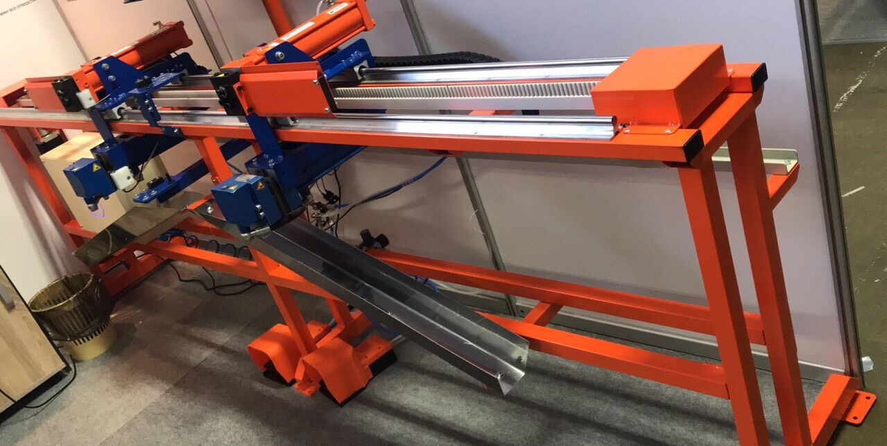 Wise Service Automatic double-headed guillotine WSG3 - Mašinska alatka: slika 5 Wise Service Automatic double-headed guillotine WSG3 - Mašinska alatka: slika 5