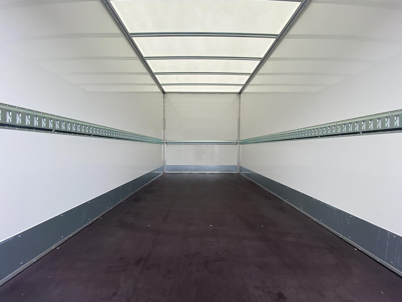 Dostavno vozilo sa zatvorenim sandukom novi CITROEN JUMPER L4 1+2, 180PS, 2.2L | ALU-BOX 4200mm + LADERAMPE + LAGER: slika 12