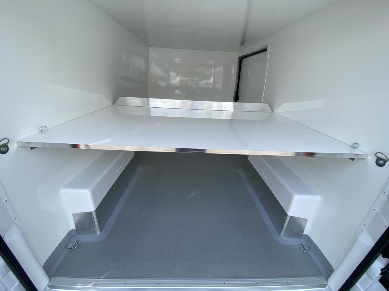 Dostavno vozilo hladnjača FIAT DUCATO L2H1 140PS | ISOLIERUNG OHNE KÜHLAGGREGAT: slika 24