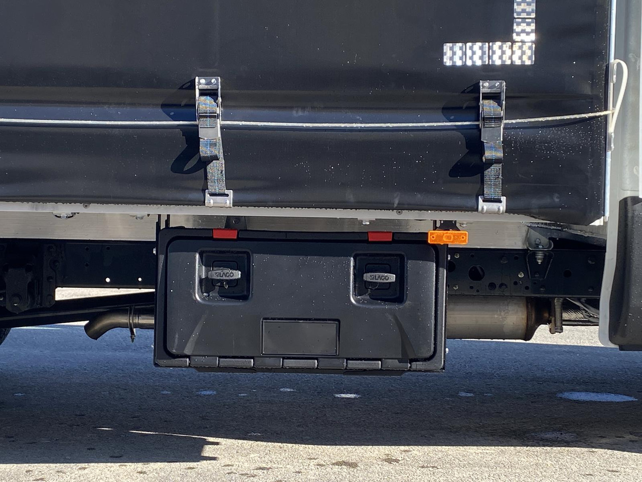Dostavno vozilo sa ceradom novi IVECO DAILY 35S18HP  D30C | PRITSCHE PLANE + SCHLAFKABINE + LADERAMPE: slika 27