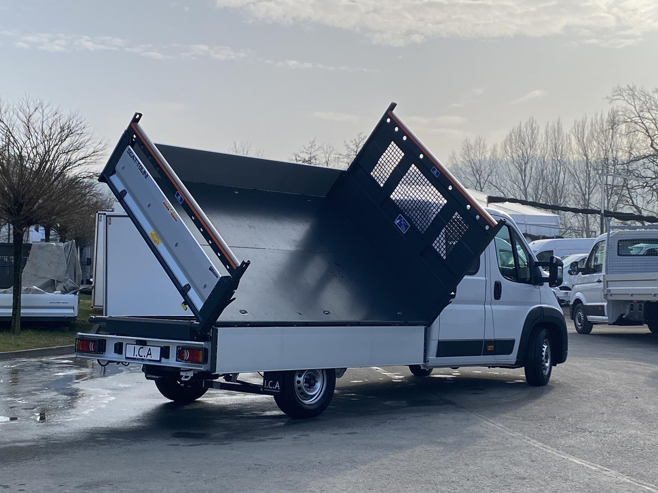 PEUGEOT BOXER L4 DOKA 180 PS | SCATTOLINI DREISEITENKIPPER 3150MM - Dostavno vozilo istovarivač, Dostavno vozilo sa duplom kabinom: slika 4 PEUGEOT BOXER L4 DOKA 180 PS | SCATTOLINI DREISEITENKIPPER 3150MM - Dostavno vozilo istovarivač, Dostavno vozilo sa duplom kabinom: slika 4