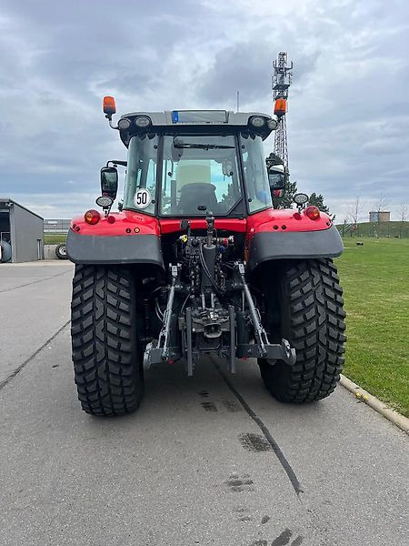 Massey Ferguson MF 6716 S Dyna-VT Efficient - Traktor: slika 5 Massey Ferguson MF 6716 S Dyna-VT Efficient - Traktor: slika 5