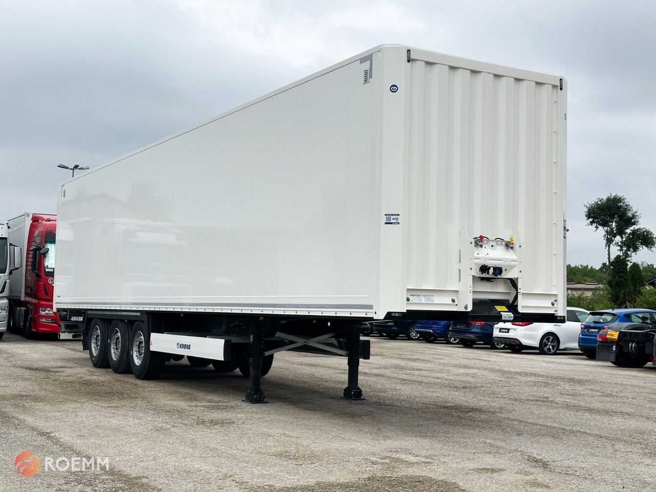 Krone DryLiner*2 Stk*Code XL*Liftachse*Sofort - Poluprikolica sa zatvorenim sandukom: slika 3 Krone DryLiner*2 Stk*Code XL*Liftachse*Sofort - Poluprikolica sa zatvorenim sandukom: slika 3