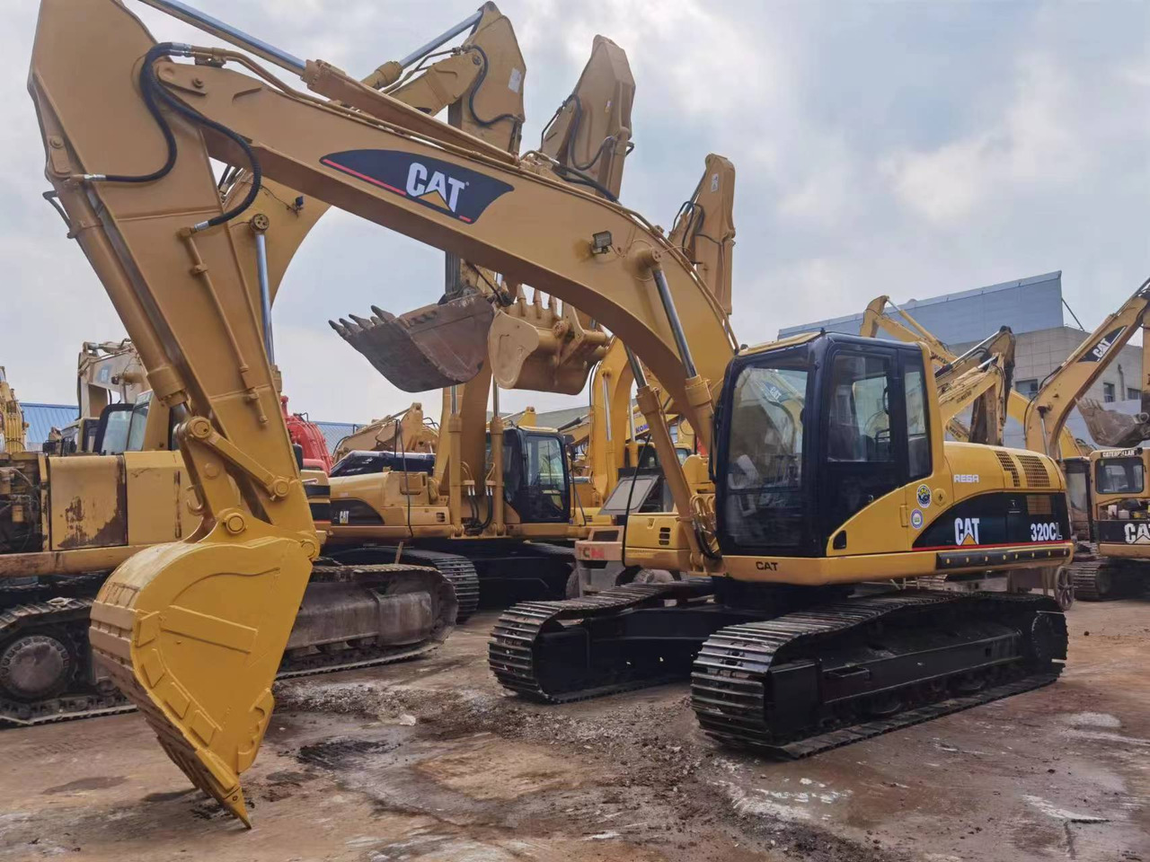 Caterpillar 320Cl 320C Used Excavator CAT 320 320D 320D2 320GC Crawler Hydraulic Excavator in Excellent Condition - Bager guseničar: slika 2 Caterpillar 320Cl 320C Used Excavator CAT 320 320D 320D2 320GC Crawler Hydraulic Excavator in Excellent Condition - Bager guseničar: slika 2