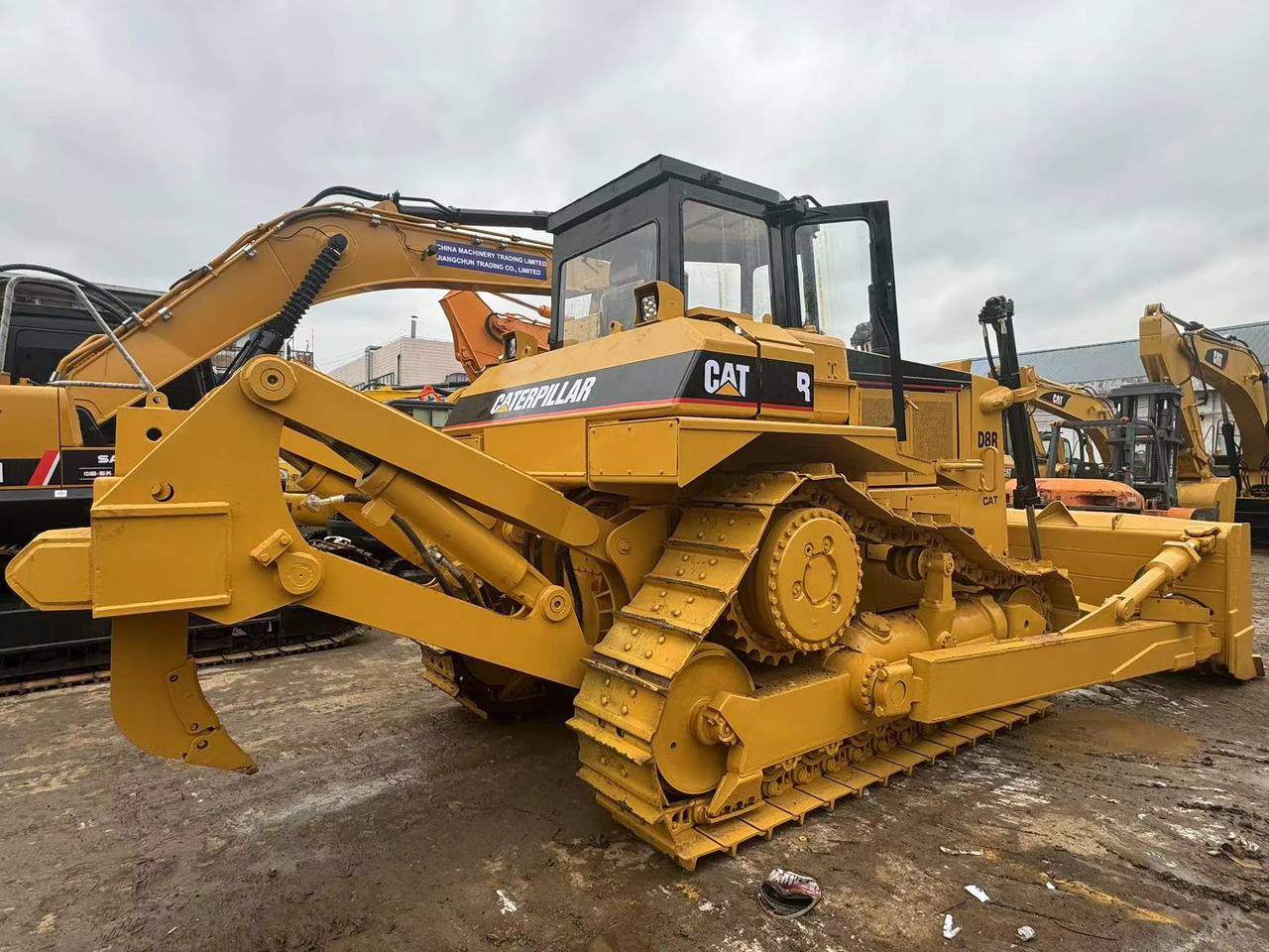 Caterpillar CAT D8R D8T D7H D7R D7G D7R D7E Used Bulldozer in Excellent Work Condition for Slae - Buldožer: slika 5 Caterpillar CAT D8R D8T D7H D7R D7G D7R D7E Used Bulldozer in Excellent Work Condition for Slae - Buldožer: slika 5
