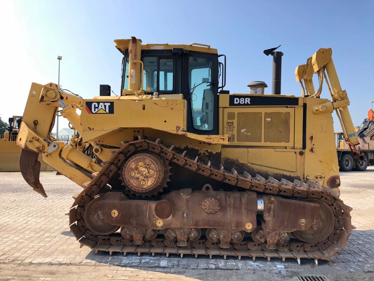 Buldožer Caterpillar CAT D8R Used Bulldozer D8T D9R D10R D6G D6R D6H D7G D7R D7E D4C Secondhand Dozer for Sale: slika 6