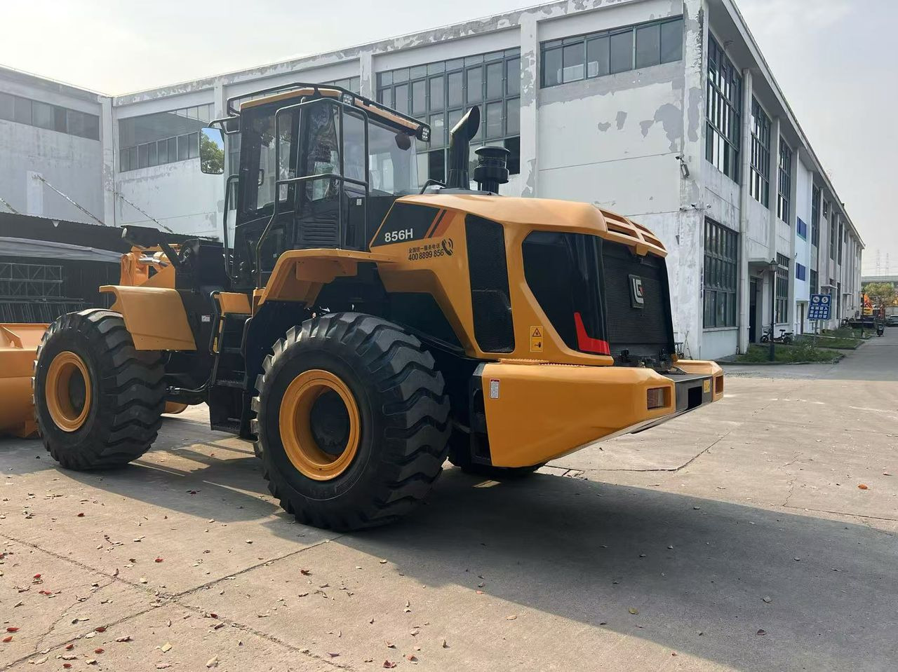 Liugong CLG 856H used wheel loader with cummins engine - Utovarivač točkaš: slika 5 Liugong CLG 856H used wheel loader with cummins engine - Utovarivač točkaš: slika 5