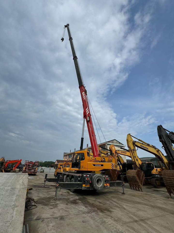 Pokretni kran SANY STC250 25 Ton Truck Crane XCMG ZOOMLION TADANO KOBELCO 25T 50T 80T 100T 120T 200T 220T 240T 300T Crane for Sale: slika 14