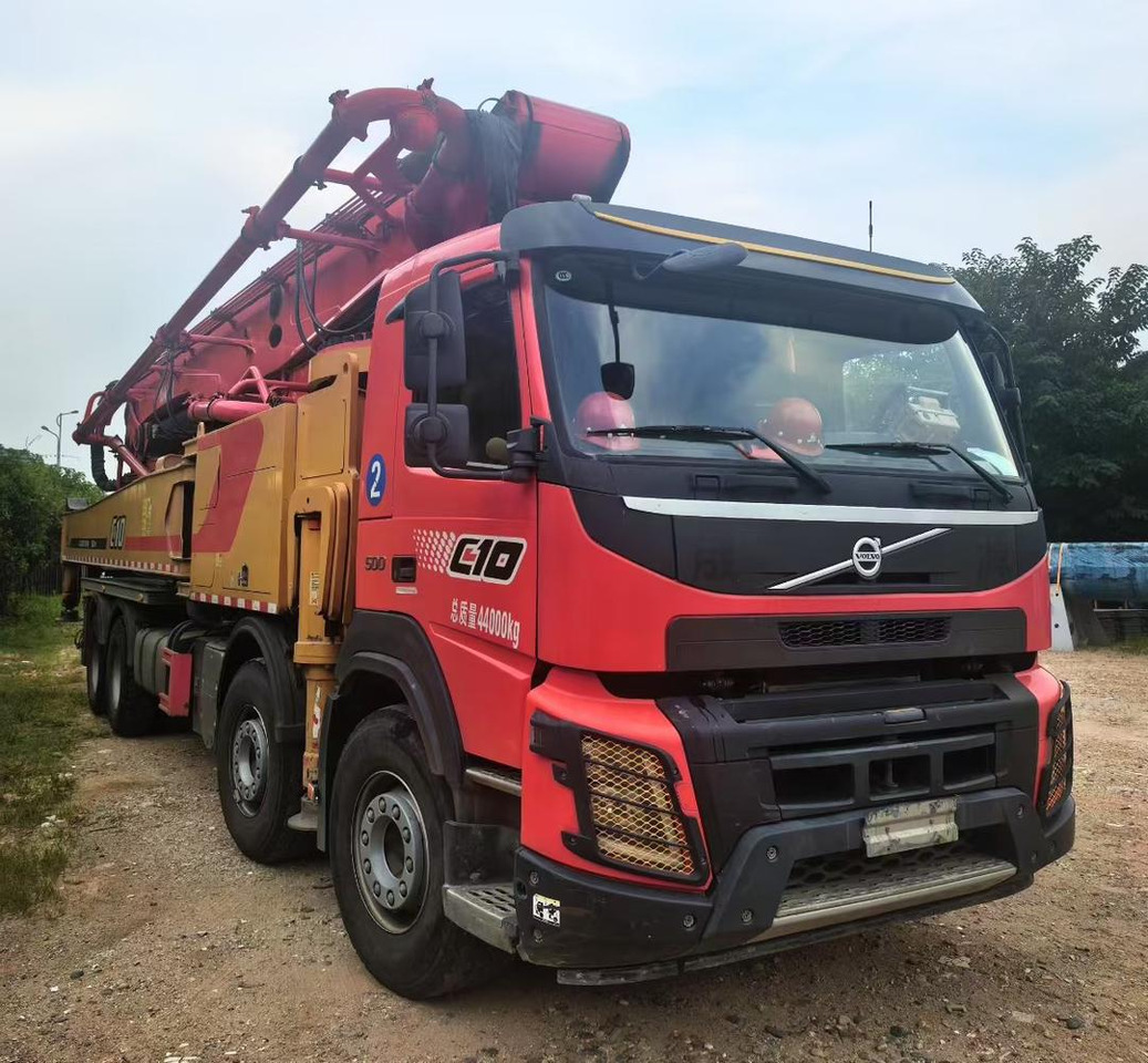 VOLVO 62 Meters Original Concrete Pump Truck Construction Machinery Cement Pumping Equipment Mounted Concrete Pump Truck for Sale - Auto pumpa za beton: slika 3 VOLVO 62 Meters Original Concrete Pump Truck Construction Machinery Cement Pumping Equipment Mounted Concrete Pump Truck for Sale - Auto pumpa za beton: slika 3