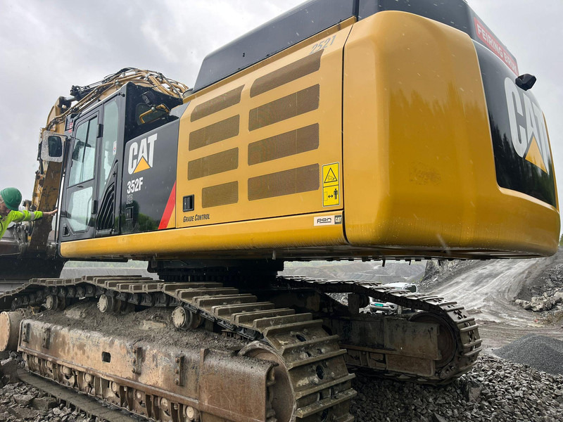 Caterpillar 352F XE - Bager guseničar: slika 1 Caterpillar 352F XE - Bager guseničar: slika 1