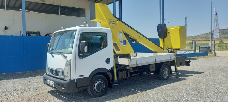 Nissan CABSTAR NT400 MOVEX TLR18 - Kamion, Kamion sa dizalicom: slika 3 Nissan CABSTAR NT400 MOVEX TLR18 - Kamion, Kamion sa dizalicom: slika 3