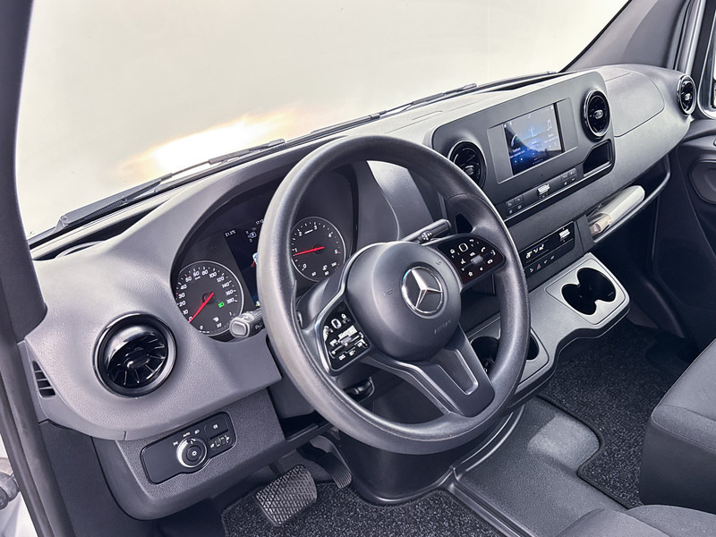 Mercedes-Benz Sprinter 314 2.2 CDI L3H2 Inrichting Navigatie Achteruitrijcamera Apple Carplay/Android Auto - Furgon: slika 5 Mercedes-Benz Sprinter 314 2.2 CDI L3H2 Inrichting Navigatie Achteruitrijcamera Apple Carplay/Android Auto - Furgon: slika 5