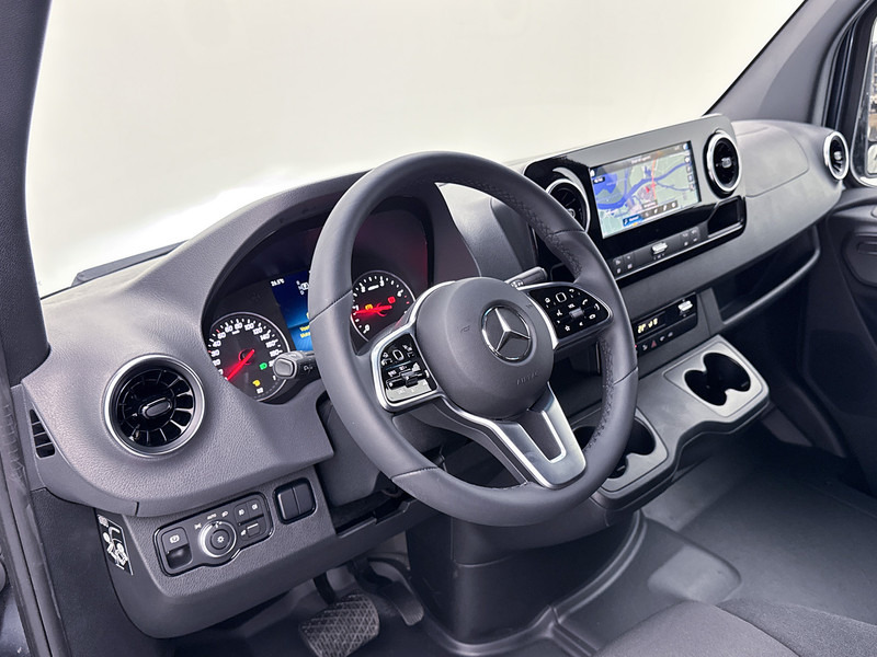 Mercedes-Benz Sprinter 319 1.9 CDI 366 L2H2 9G-Automaat Nieuw BPM Vrij LED Navigatie Achteruitrijcamera - Mali kombi: slika 4 Mercedes-Benz Sprinter 319 1.9 CDI 366 L2H2 9G-Automaat Nieuw BPM Vrij LED Navigatie Achteruitrijcamera - Mali kombi: slika 4
