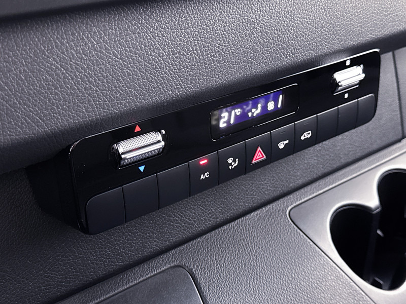 Dostavno vozilo sa zatvorenim sandukom Mercedes-Benz Sprinter 517 1.9 CDI Bakwagen Meubelbak 1000KG Laadklep Apple Carplay/Android Auto Cruise Control: slika 9