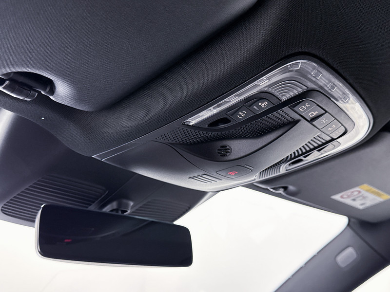 Mercedes-Benz V-Klasse 250d 4-MATIC Extra Lang AMG Avantgarde Dubbel cabine Nieuw Model BPM Vrij Direct Leverbaar Multibeam LED Elektrische Schuifdeure Mercedes-Benz V-Klasse 250d 4-MATIC Extra Lang AMG Avantgarde Dubbel cabine Nieuw Model BPM Vrij Direct Leverbaar Multibeam LED Elektrische Schuifdeure: slika 10