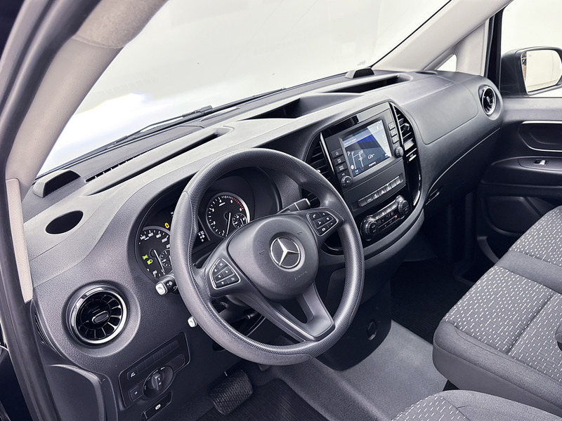 Mercedes-Benz Vito 114 CDI Extra Lang Led Dubbele Schuifdeur Navigatie Achteruitrijcamera L3 Apple Carplay/Android Auto - Mali kombi: slika 5 Mercedes-Benz Vito 114 CDI Extra Lang Led Dubbele Schuifdeur Navigatie Achteruitrijcamera L3 Apple Carplay/Android Auto - Mali kombi: slika 5