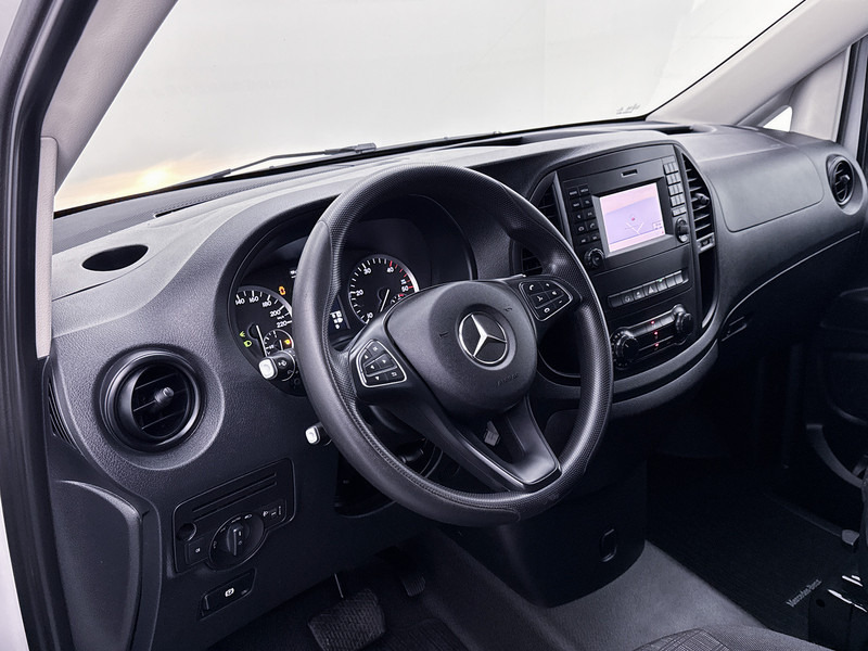 Mercedes-Benz Vito 114 CDI Lang Navigatie Achteruitrijcamera Betimmering Cruise Control - Mali kombi: slika 5 Mercedes-Benz Vito 114 CDI Lang Navigatie Achteruitrijcamera Betimmering Cruise Control - Mali kombi: slika 5