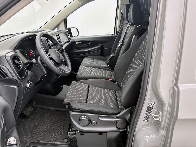 Mercedes-Benz Vito 116 CDI L2 Pro Parkeerpakket Multibeam led Betimmering Facelift Cruise control - Furgon: slika 4 Mercedes-Benz Vito 116 CDI L2 Pro Parkeerpakket Multibeam led Betimmering Facelift Cruise control - Furgon: slika 4