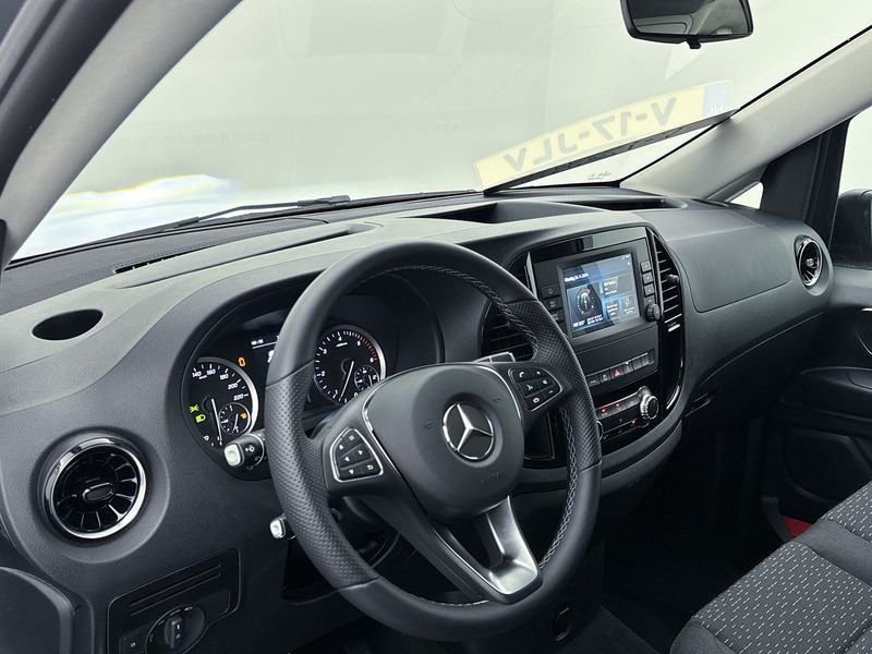 Mercedes-Benz Vito 116 CDI Lang *Edition* Dubbele Cabine 24 Maanden Certified Garantie Spoilerpakket LED Apple Carplay/Android Auto Navigatie Achte - Mali kombi, Dostavno vozilo sa duplom kabinom: slika 4 Mercedes-Benz Vito 116 CDI Lang *Edition* Dubbele Cabine 24 Maanden Certified Garantie Spoilerpakket LED Apple Carplay/Android Auto Navigatie Achte - Mali kombi, Dostavno vozilo sa duplom kabinom: slika 4