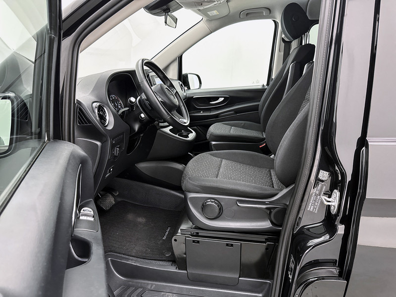 Mercedes-Benz Vito 119 CDI Lang DC 2x schuifdeur Dubbele cabine Navigatie Trekhaak Climate control Sidebars - Mali kombi, Dostavno vozilo sa duplom kabinom: slika 5 Mercedes-Benz Vito 119 CDI Lang DC 2x schuifdeur Dubbele cabine Navigatie Trekhaak Climate control Sidebars - Mali kombi, Dostavno vozilo sa duplom kabinom: slika 5