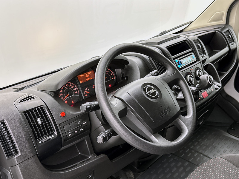 Opel Movano 2.2D 140pk Bakwagen met Laadklep Cruise Control Meubelbak Airco - Dostavno vozilo sa zatvorenim sandukom: slika 5 Opel Movano 2.2D 140pk Bakwagen met Laadklep Cruise Control Meubelbak Airco - Dostavno vozilo sa zatvorenim sandukom: slika 5