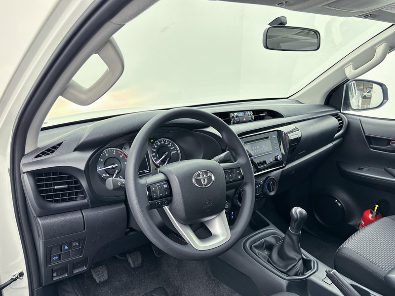 Toyota Hilux 2.4 D-4D Comfort 4x4 Xtra Cab NIEUW 3500KG Trekgewicht Cruise Control Airco - Pikap: slika 5 Toyota Hilux 2.4 D-4D Comfort 4x4 Xtra Cab NIEUW 3500KG Trekgewicht Cruise Control Airco - Pikap: slika 5
