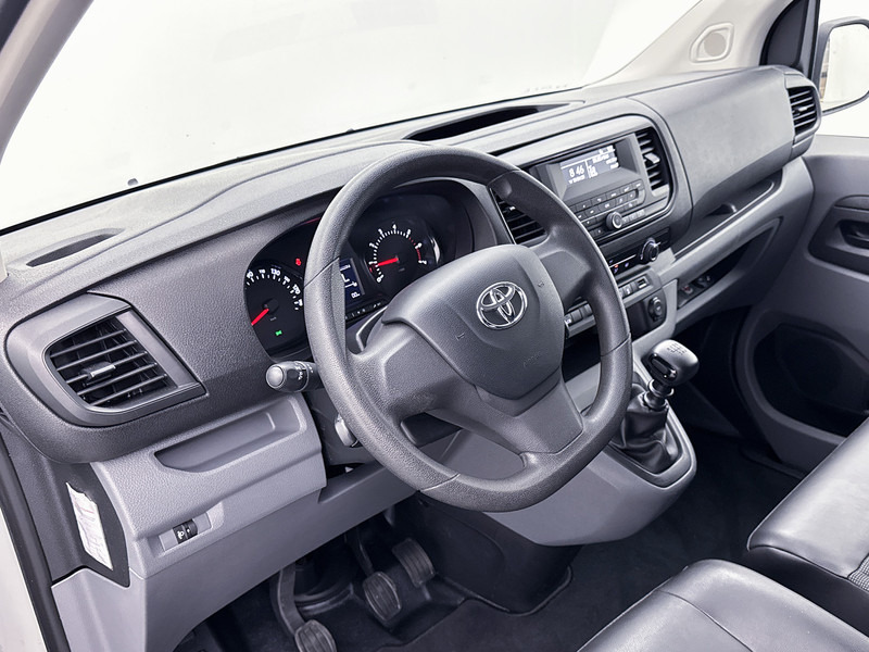 Toyota ProAce Worker 1.6 D-4D L2 Cool Comfort Betimmering Airco Sidebars Cruise Control - Mali kombi: slika 5 Toyota ProAce Worker 1.6 D-4D L2 Cool Comfort Betimmering Airco Sidebars Cruise Control - Mali kombi: slika 5
