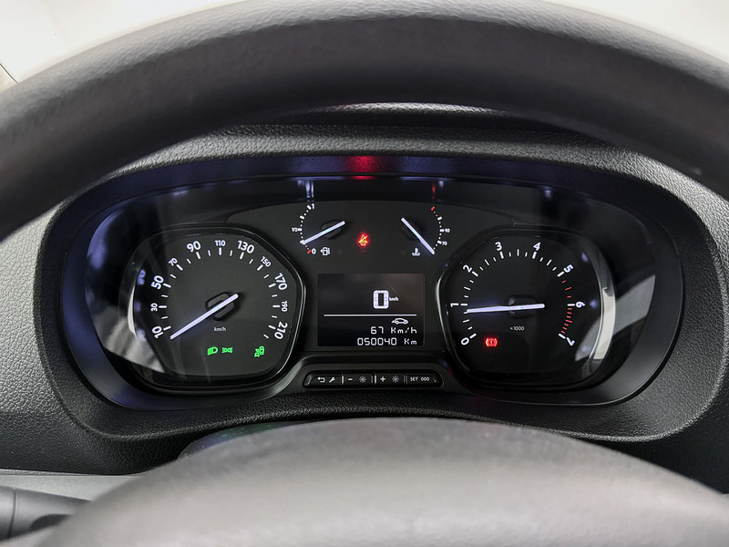 Toyota ProAce Worker 2.0 D-4D Professional Long L3 Navigatie Camera Cruise control Airco - Mali kombi: slika 5 Toyota ProAce Worker 2.0 D-4D Professional Long L3 Navigatie Camera Cruise control Airco - Mali kombi: slika 5