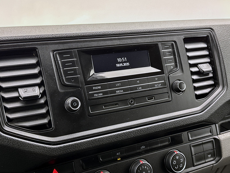 Volkswagen Crafter 35 2.0 TDI L3H3 177PK DSG Trekhaak Achteruitrijcamera Betimmering Volkswagen Crafter 35 2.0 TDI L3H3 177PK DSG Trekhaak Achteruitrijcamera Betimmering: slika 7 Volkswagen Crafter 35 2.0 TDI L3H3 177PK DSG Trekhaak Achteruitrijcamera Betimmering Volkswagen Crafter 35 2.0 TDI L3H3 177PK DSG Trekhaak Achteruitrijcamera Betimmering: slika 7