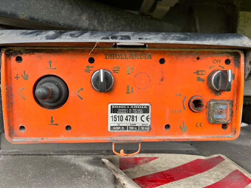 Poluprikolica hladnjače Kögel 3 assige koeloplegger Lift axle / Carrier Vector 1950: slika 17 Poluprikolica hladnjače Kögel 3 assige koeloplegger Lift axle / Carrier Vector 1950: slika 17