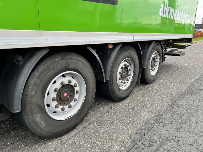 Poluprikolica hladnjače Kögel 3 assige koeloplegger Lift axle / Carrier Vector 1950: slika 14 Poluprikolica hladnjače Kögel 3 assige koeloplegger Lift axle / Carrier Vector 1950: slika 14