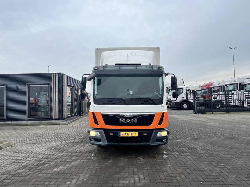 MAN TGL 180 4x2 Bakwagen Dhollandia 1000kg / BOX - Kamion sa zatvorenim sandukom: slika 2 MAN TGL 180 4x2 Bakwagen Dhollandia 1000kg / BOX - Kamion sa zatvorenim sandukom: slika 2
