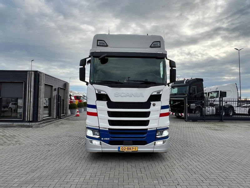 Scania S450 NGT 6x2 Koelwagen Retarder / Dhollandia / Bloenenmaat - Hladnjača: slika 2 Scania S450 NGT 6x2 Koelwagen Retarder / Dhollandia / Bloenenmaat - Hladnjača: slika 2