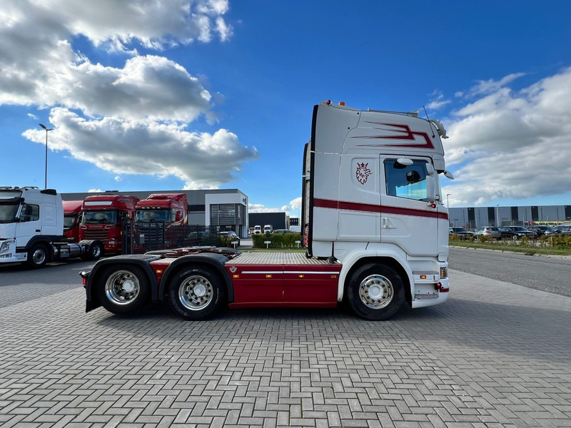 Scania R580 V8 6x2 trekker Manual / Retarder / Full Air - Tegljač: slika 4 Scania R580 V8 6x2 trekker Manual / Retarder / Full Air - Tegljač: slika 4