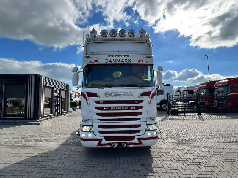 Scania R580 V8 6x2 trekker Manual / Retarder / Full Air - Tegljač: slika 2 Scania R580 V8 6x2 trekker Manual / Retarder / Full Air - Tegljač: slika 2